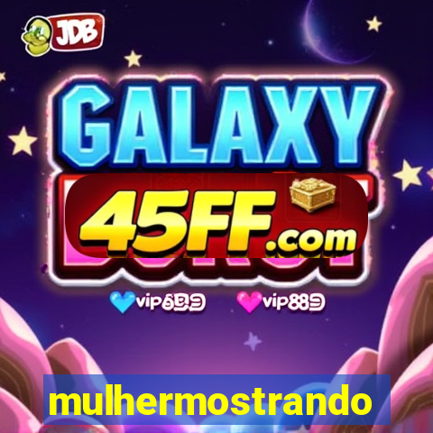 mulhermostrandoopeito
